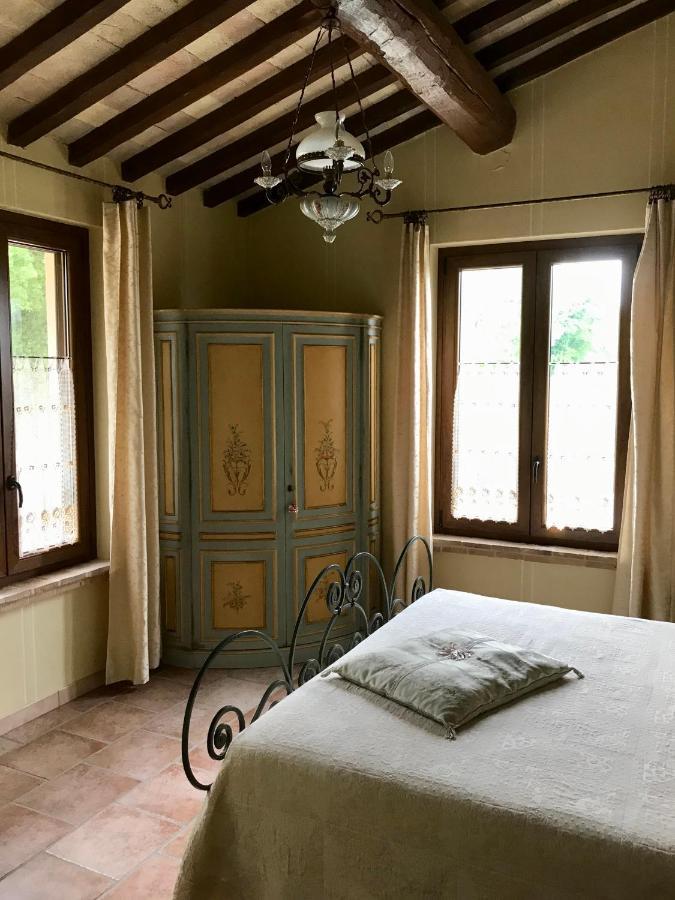 Genius Loci Country Inn Bevagna Eksteriør billede