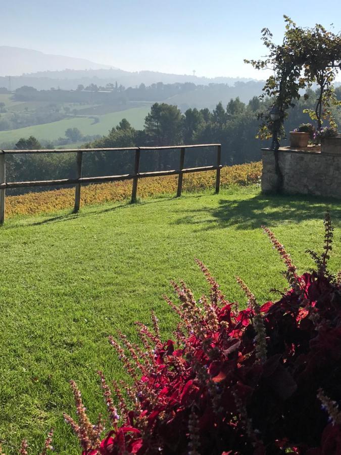 Genius Loci Country Inn Bevagna Eksteriør billede